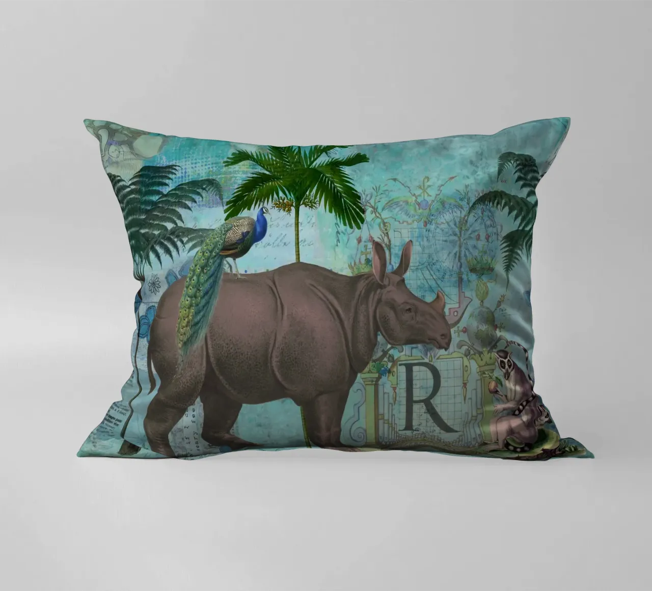 Collage di rinoceronti e scimmie cuscino da Andrea Haase Vintage World