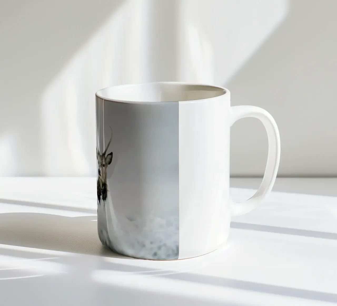 Red Deer tazza in ceramica da EyeEm Mobile GmbH