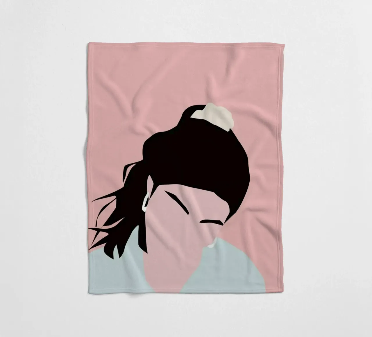 Ponytail coperta in pile da Helena Ravenne
