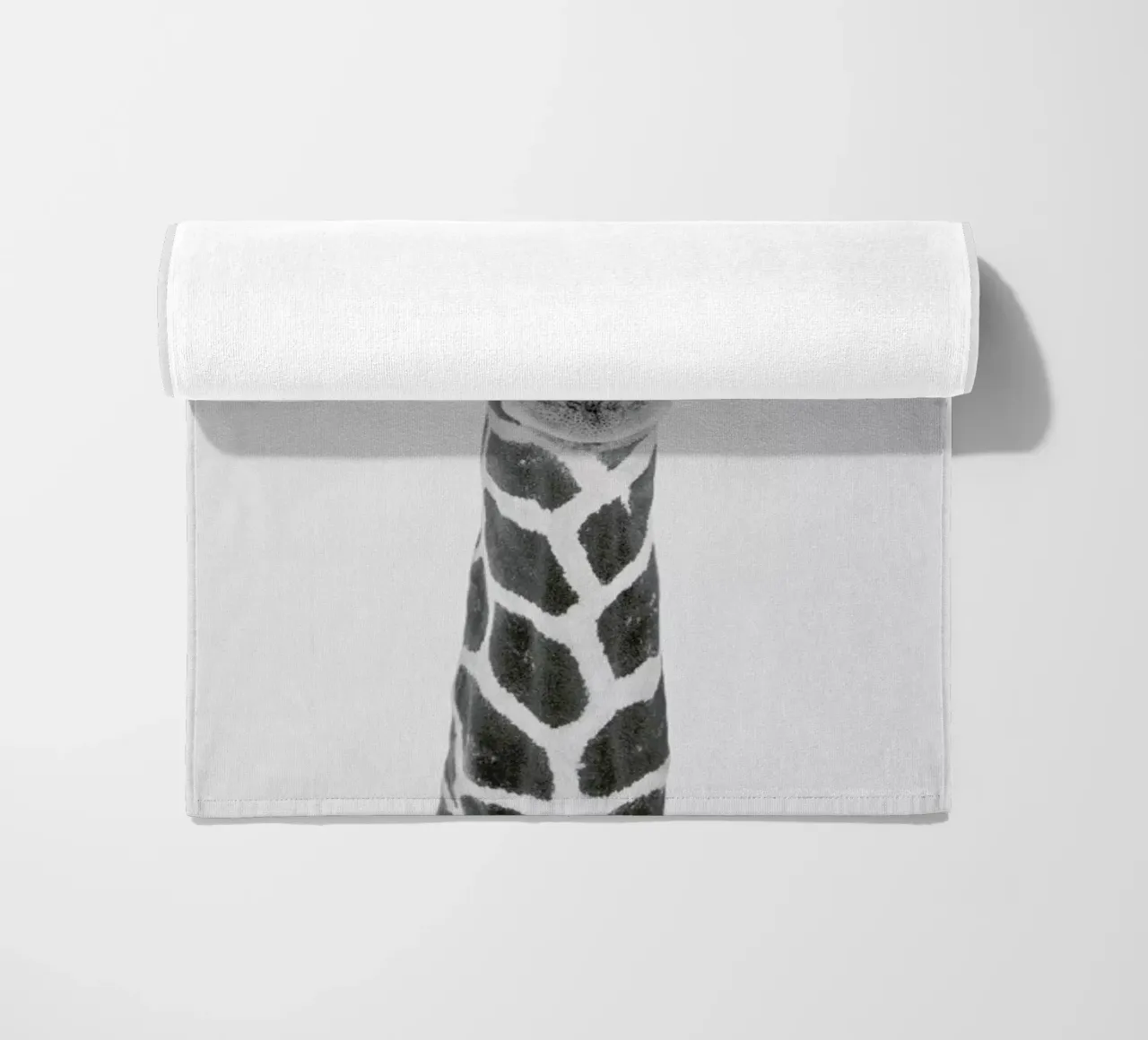 Giraffe Classic telo mare da Paws & Claws