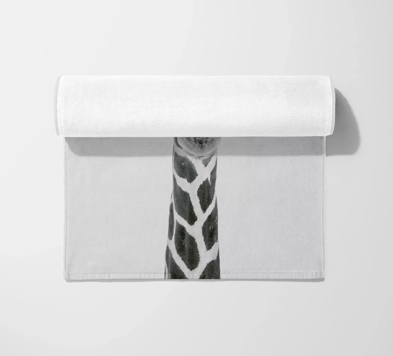 Giraffe Classic telo mare da Paws & Claws