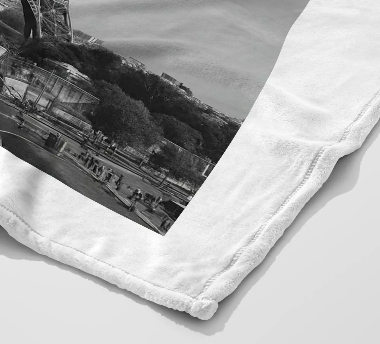 Torre Eiffel, Parigi, Francia Panorama della città in bianco e nero Ph coperta in pile da the gondels