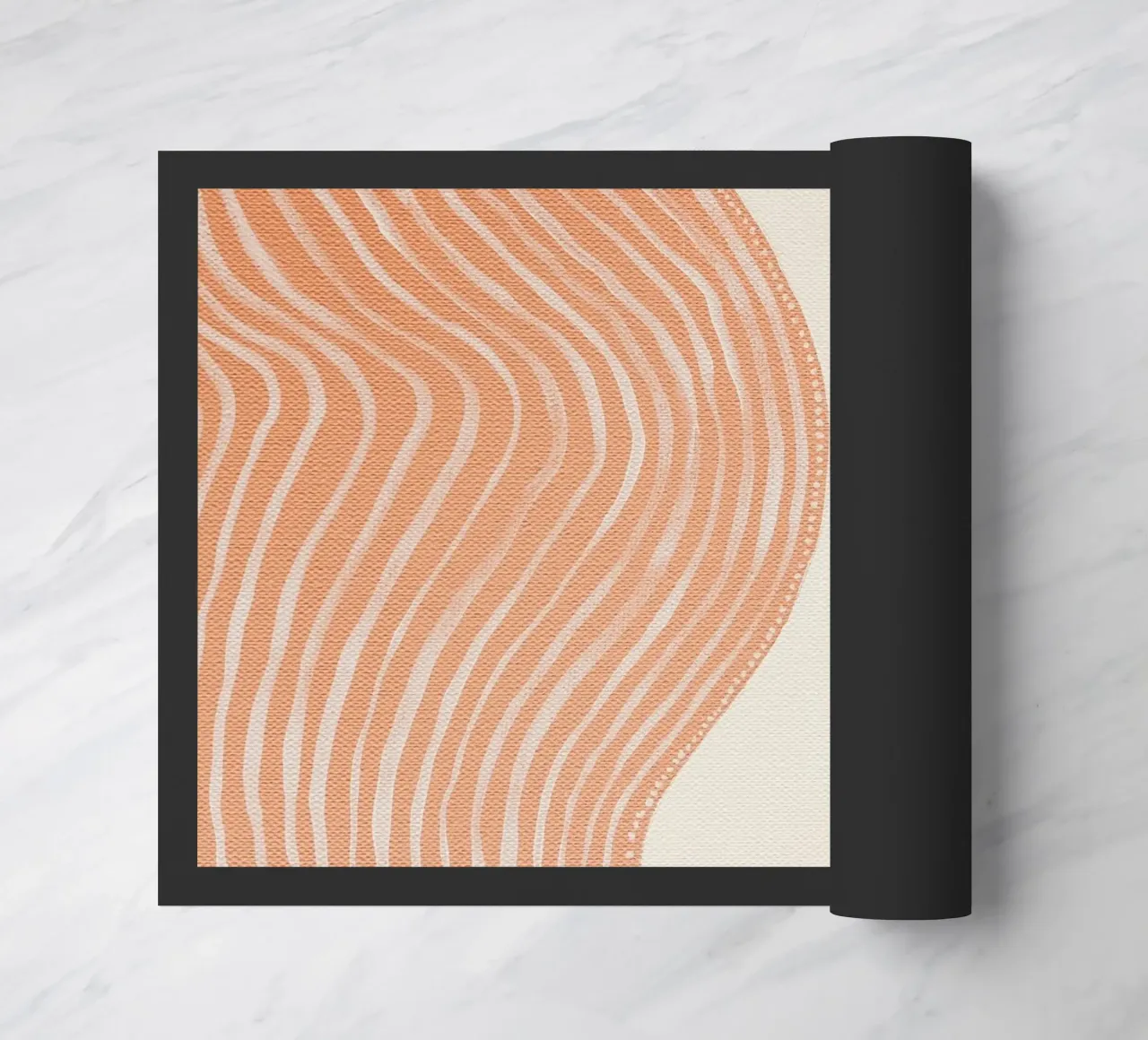 Pittura astratta con linee e punti di colore beige pesca zerbino da Ingrid Beddoes