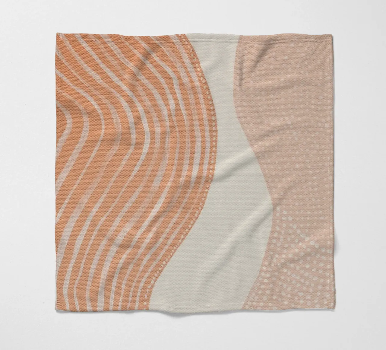 Pittura astratta con linee e punti di colore beige pesca coperta in pile da Ingrid Beddoes