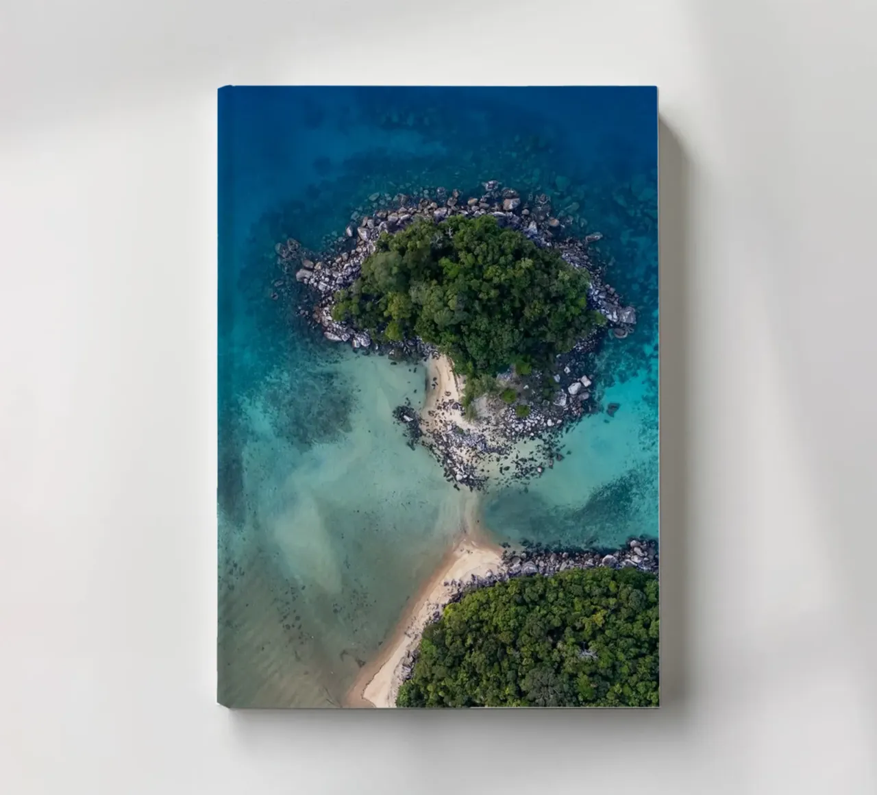 Vue aérienne de l'île Près de l'île Tioman en Malaisie, Asie carnet de notes de anderm