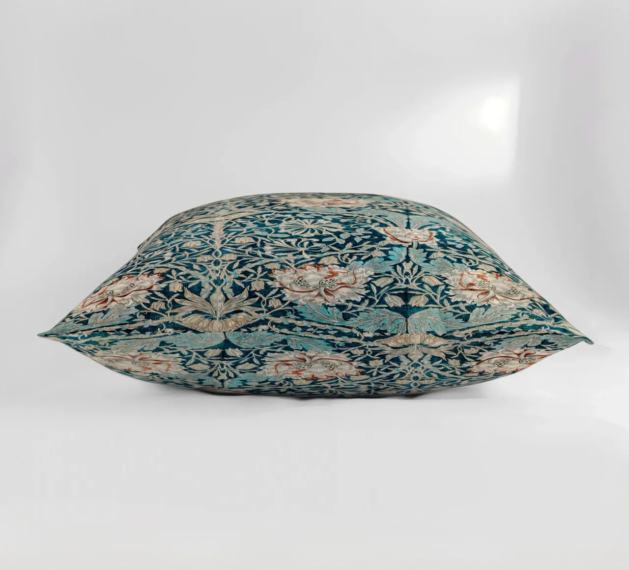 William Morris - Honey Suckle cuscino da Second Canvas