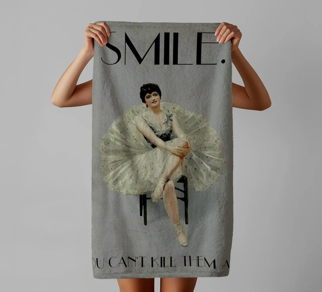 Keep Smiling towel by Kubistika