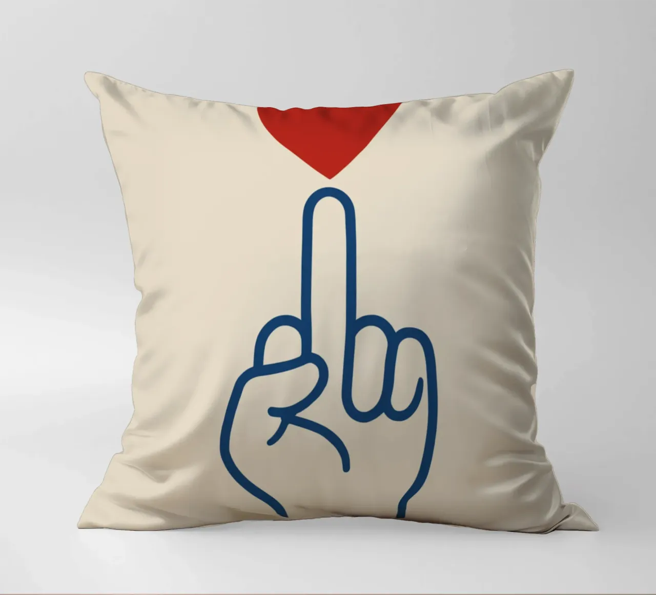 Cuore invece di odio cuscino da QuooodZ by MooodzArt