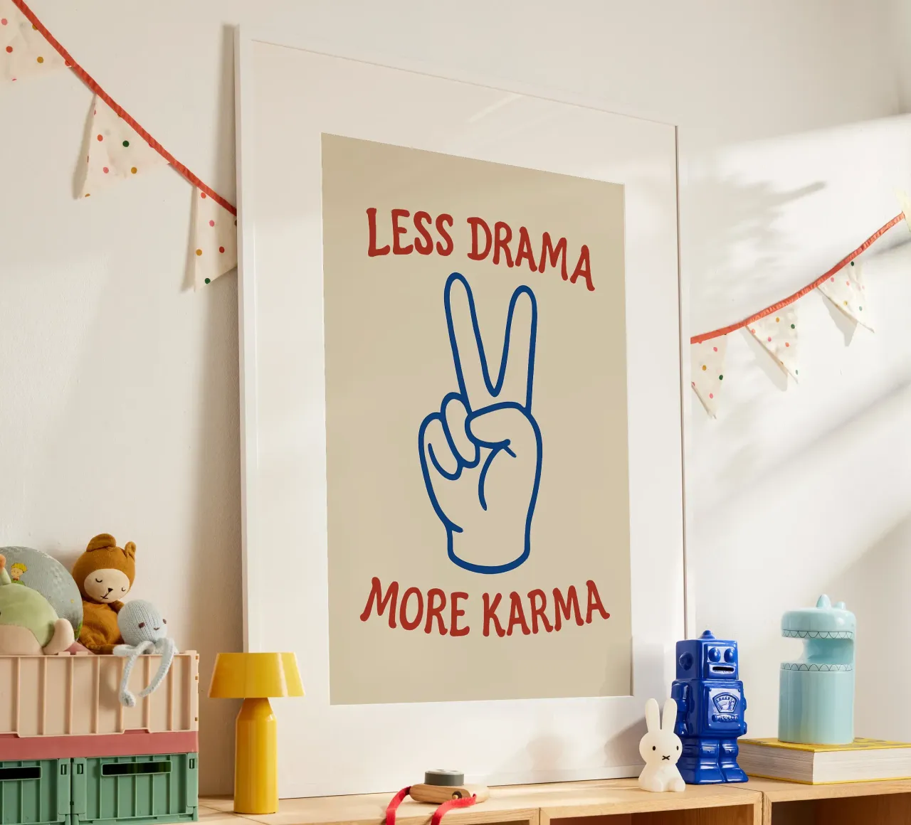 Karma Rules – Drama Drools poster con telaio in plastica da QuooodZ by MooodzArt