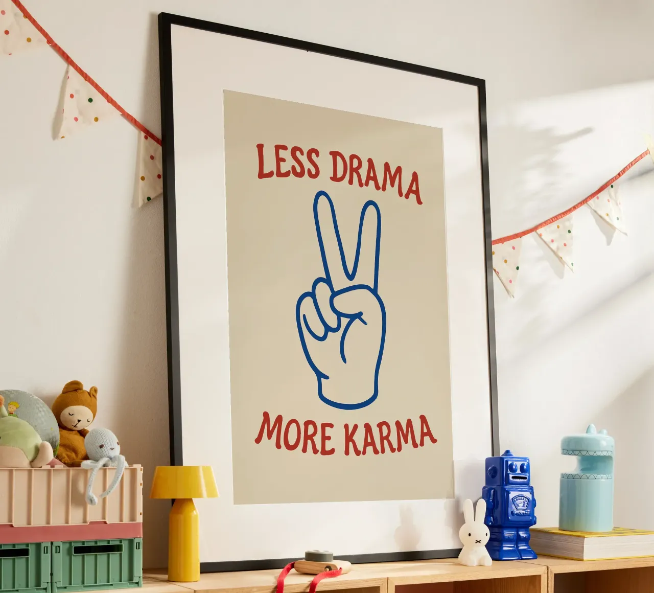 Karma Rules – Drama Drools poster con telaio in plastica da QuooodZ by MooodzArt