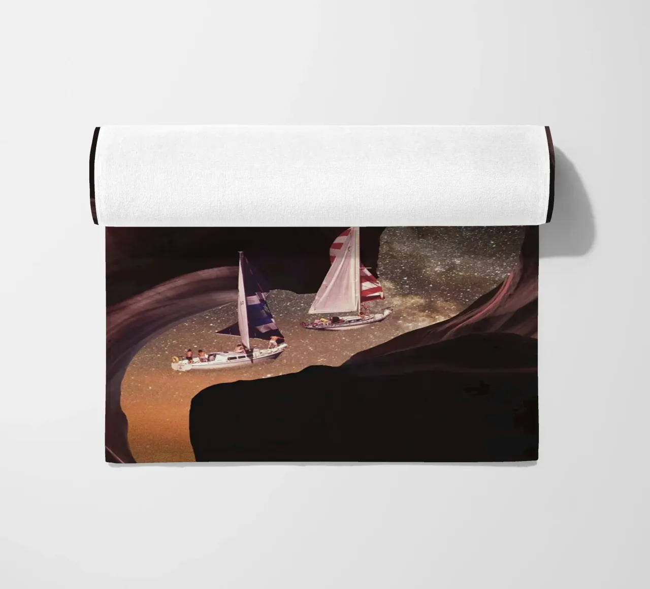 Sailing trough space telo mare da PicturaCollage