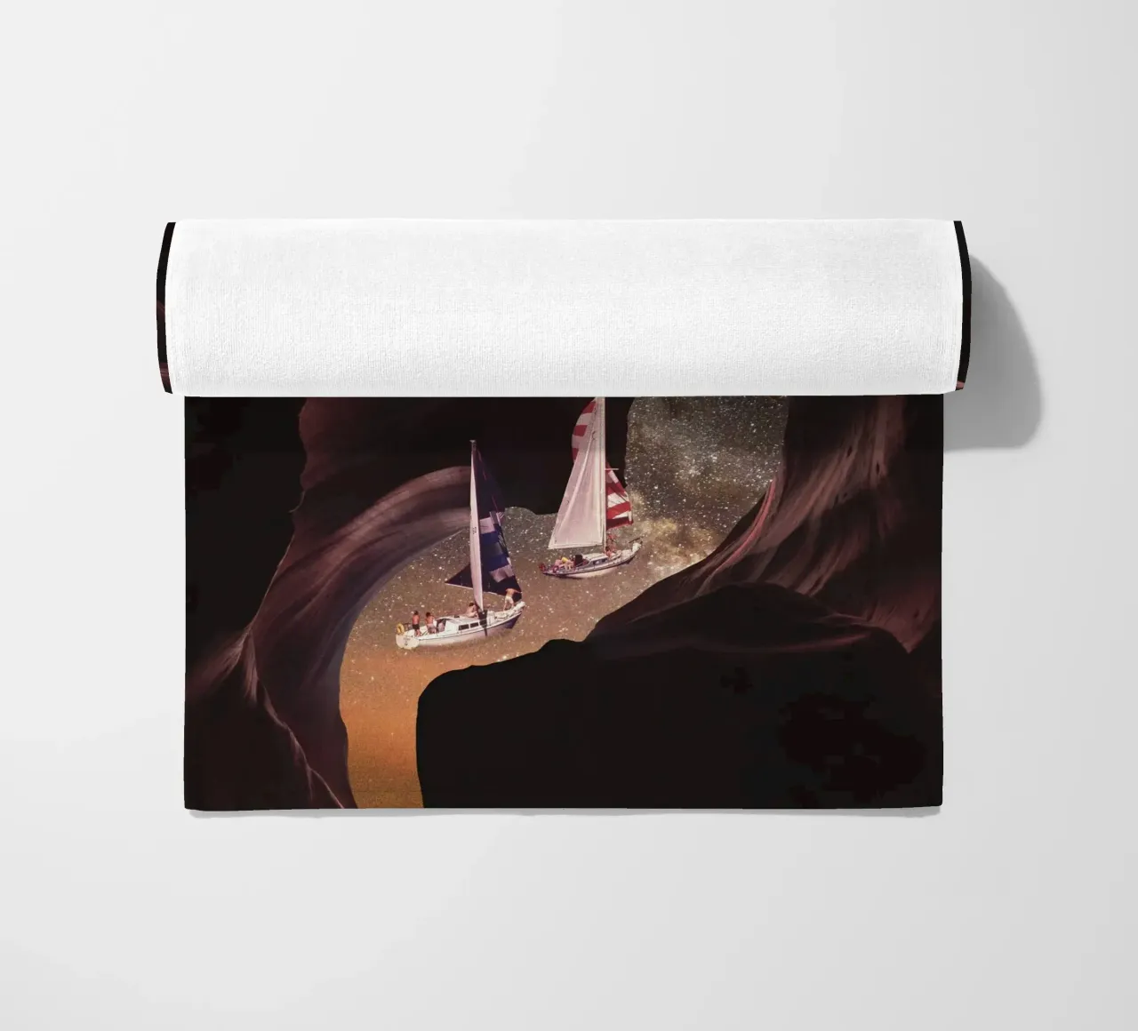 Sailing trough space telo mare da PicturaCollage