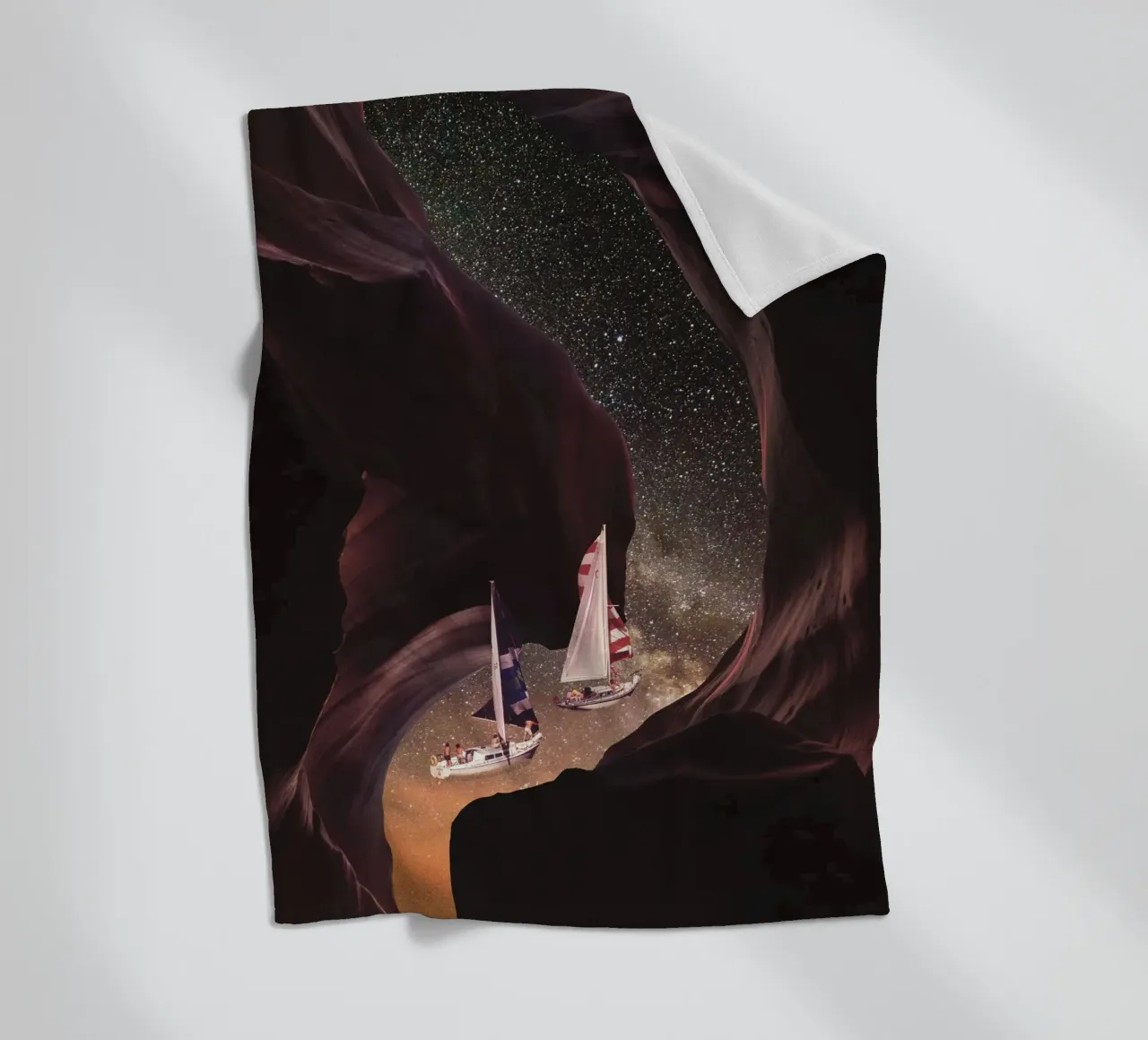 Sailing trough space coperta in pile da PicturaCollage