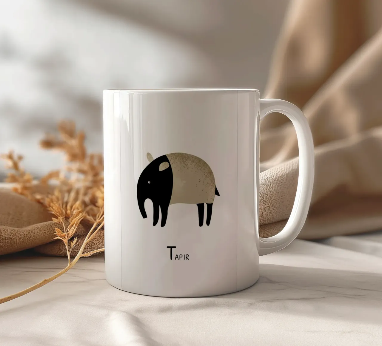 Tapir tazza in ceramica da Little Flourishes
