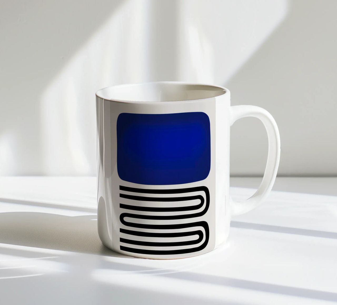 Fuori dal blu tazza in ceramica da Fox & Velvet
