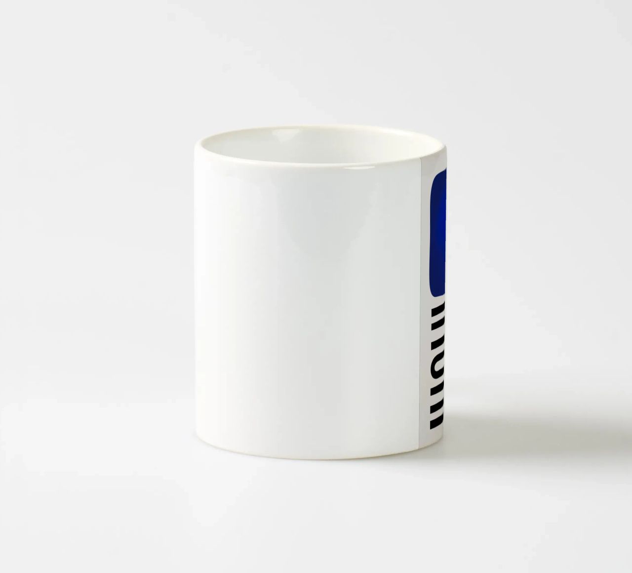 Fuori dal blu tazza in ceramica da Fox & Velvet