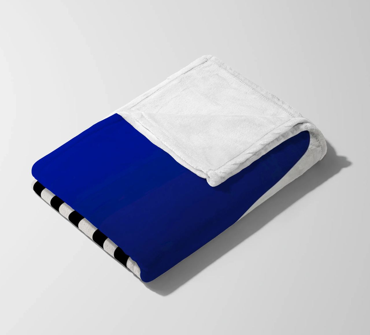 Fuori dal blu coperta in pile da Fox & Velvet