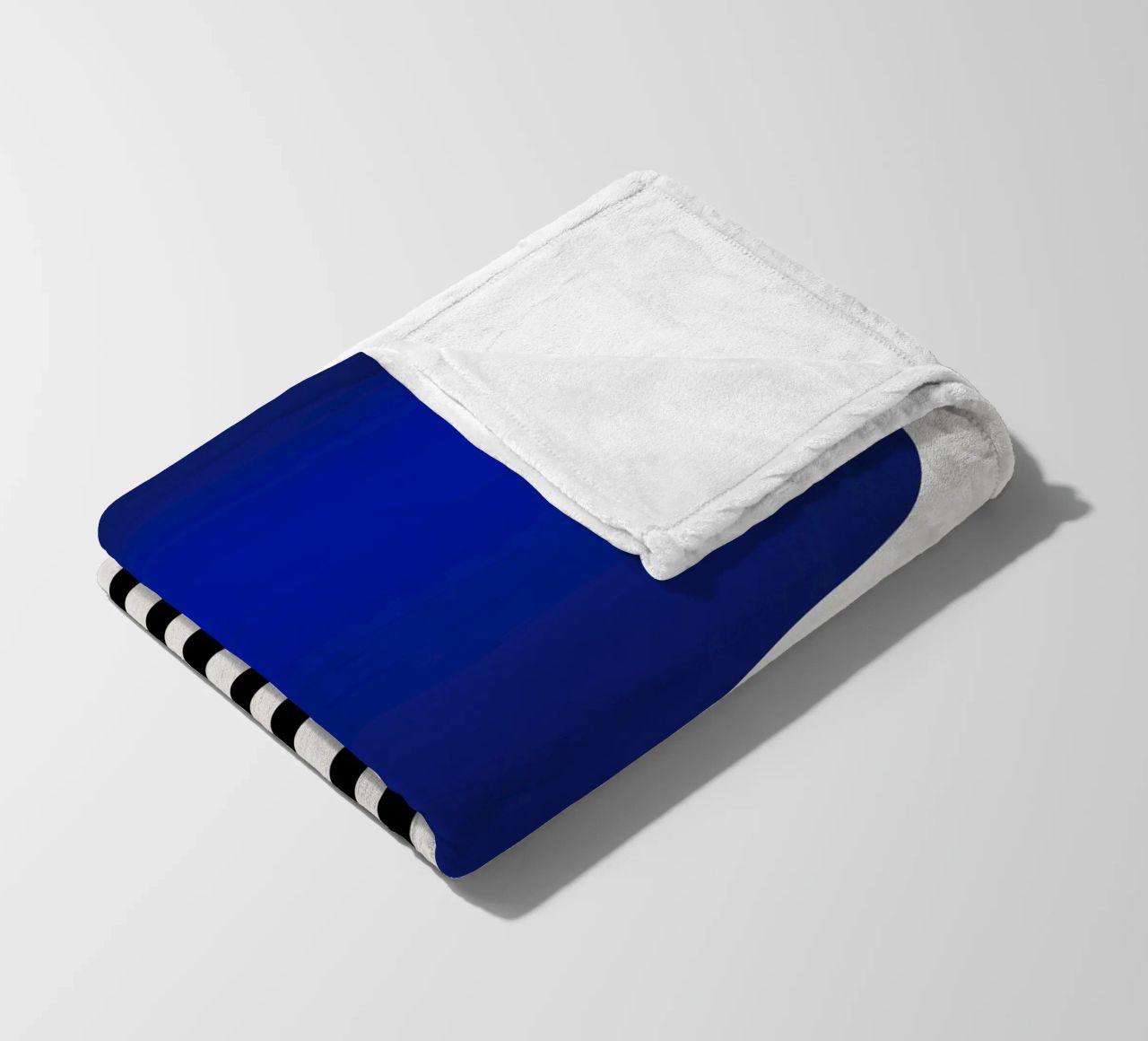 Fuori dal blu coperta in pile da Fox & Velvet