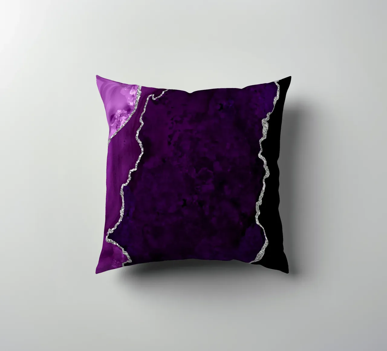 Lila & Silber Achat Textur 01 Kissen von Gemstone Textures