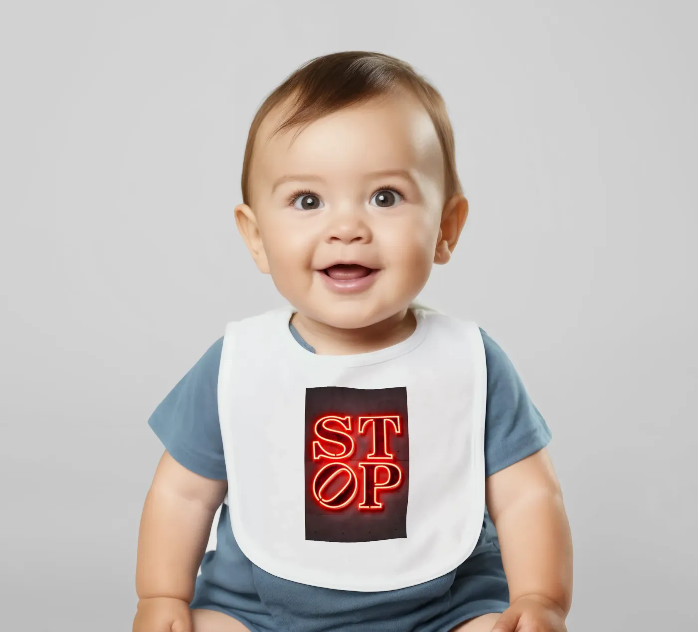 Stop baby bib by Octavian