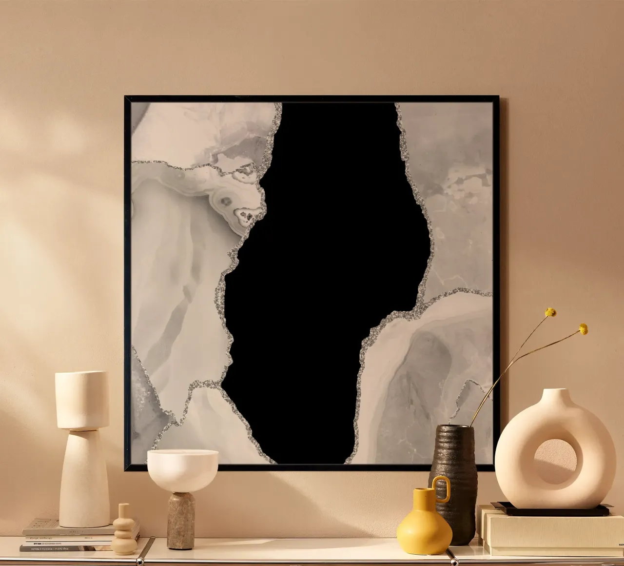 Weißer & silberner Achat Textur 03 Poster mit Aluminium Rahmen von Gemstone Textures