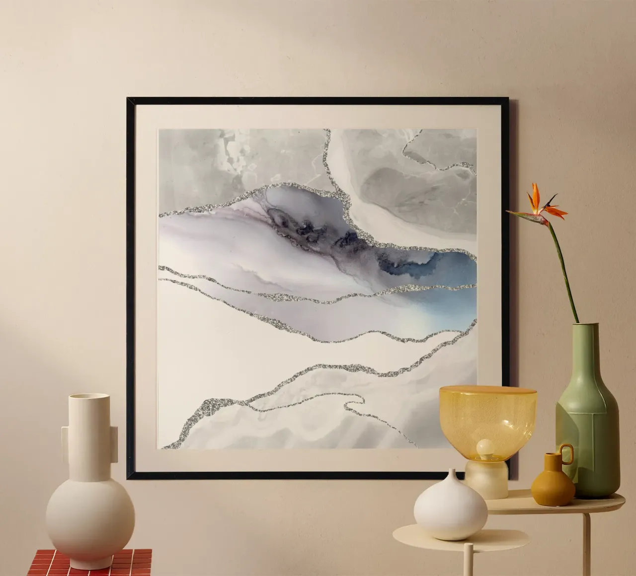 Texture Agate blanche et argentée 05 poster avec cadre en bois de Gemstone Textures