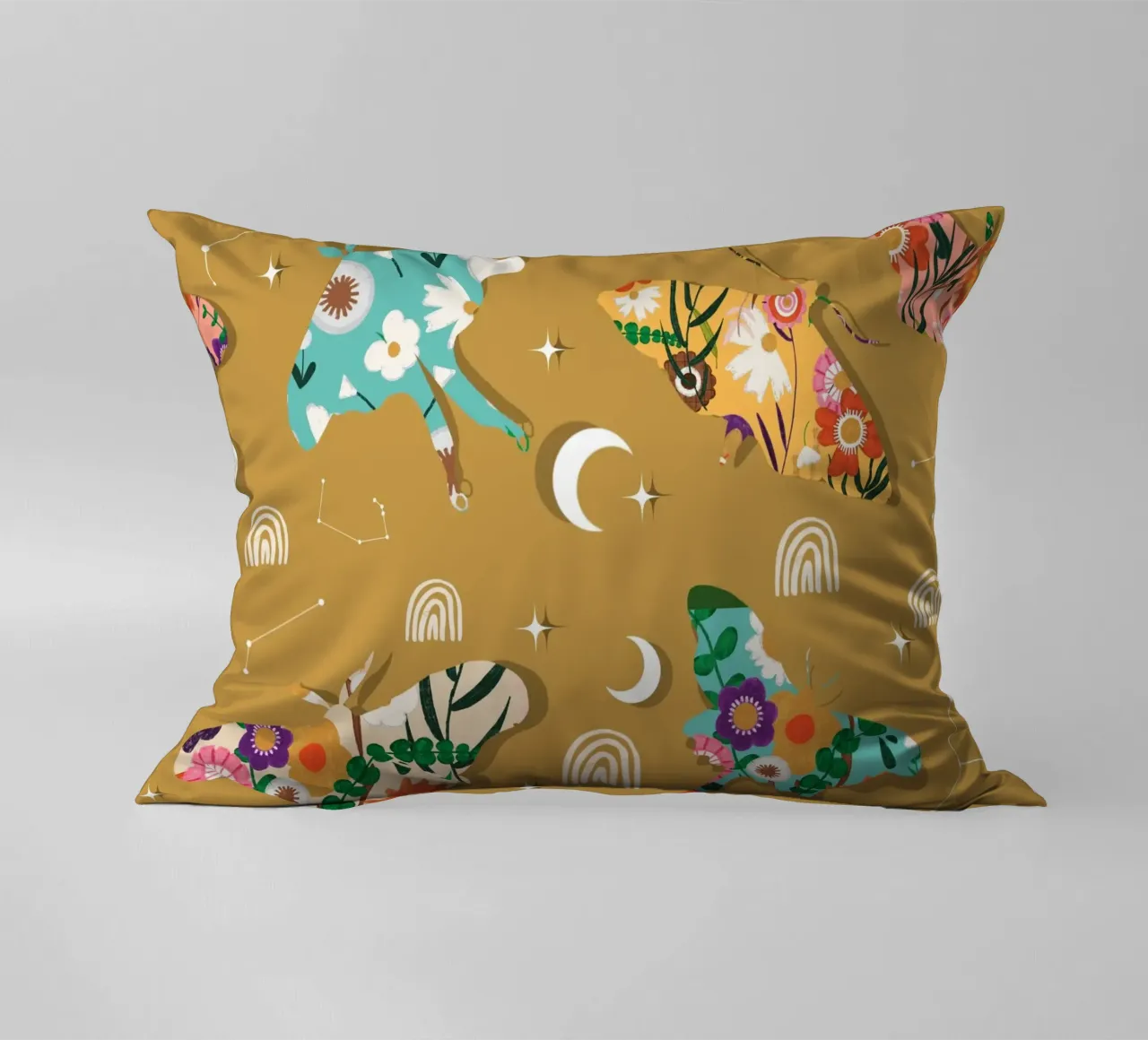 Falene cosmiche floreali - Senape celeste Boho cuscino da susanacosta