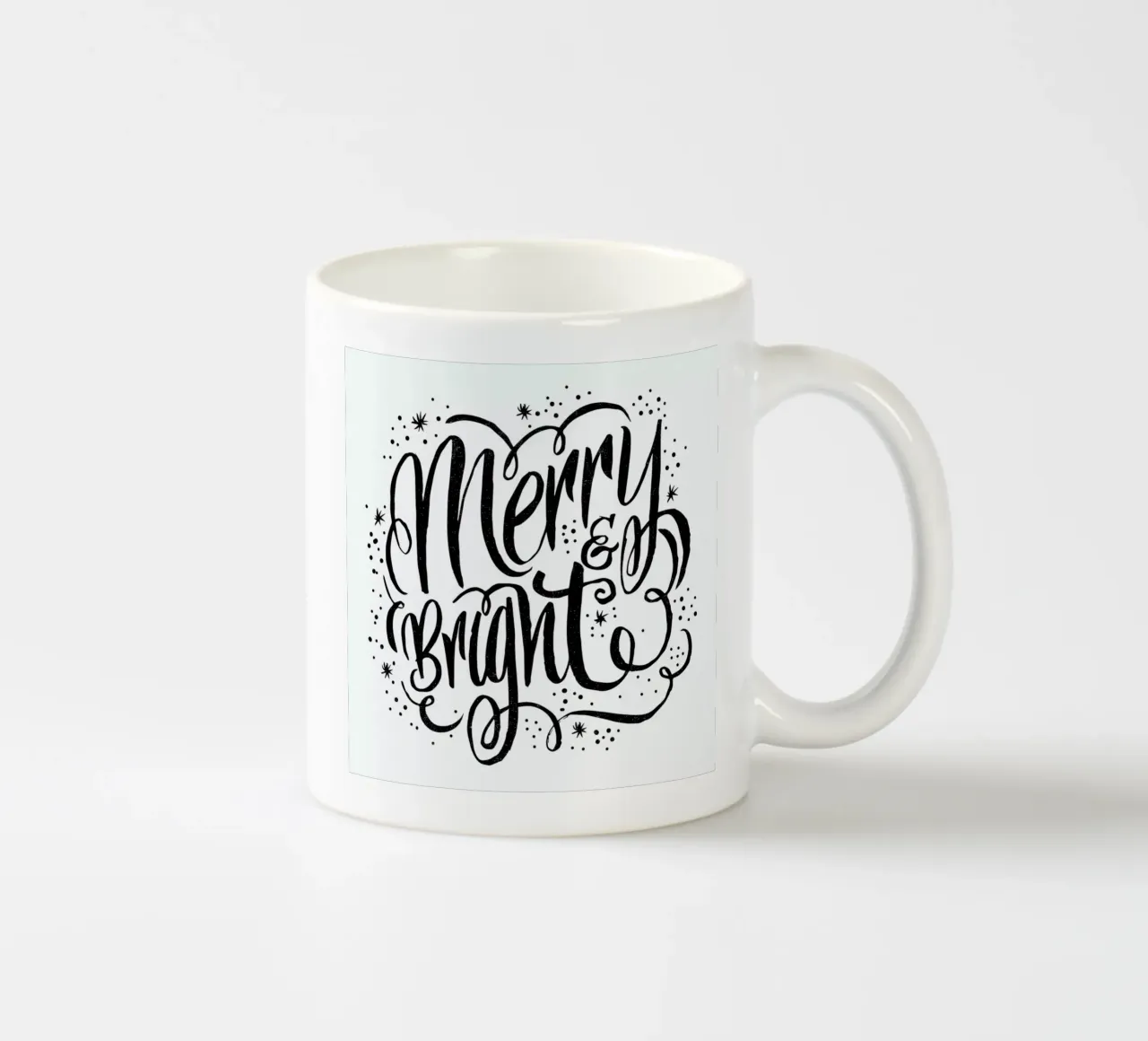 Merry Bright tazza in ceramica da Matthew Taylor Wilson
