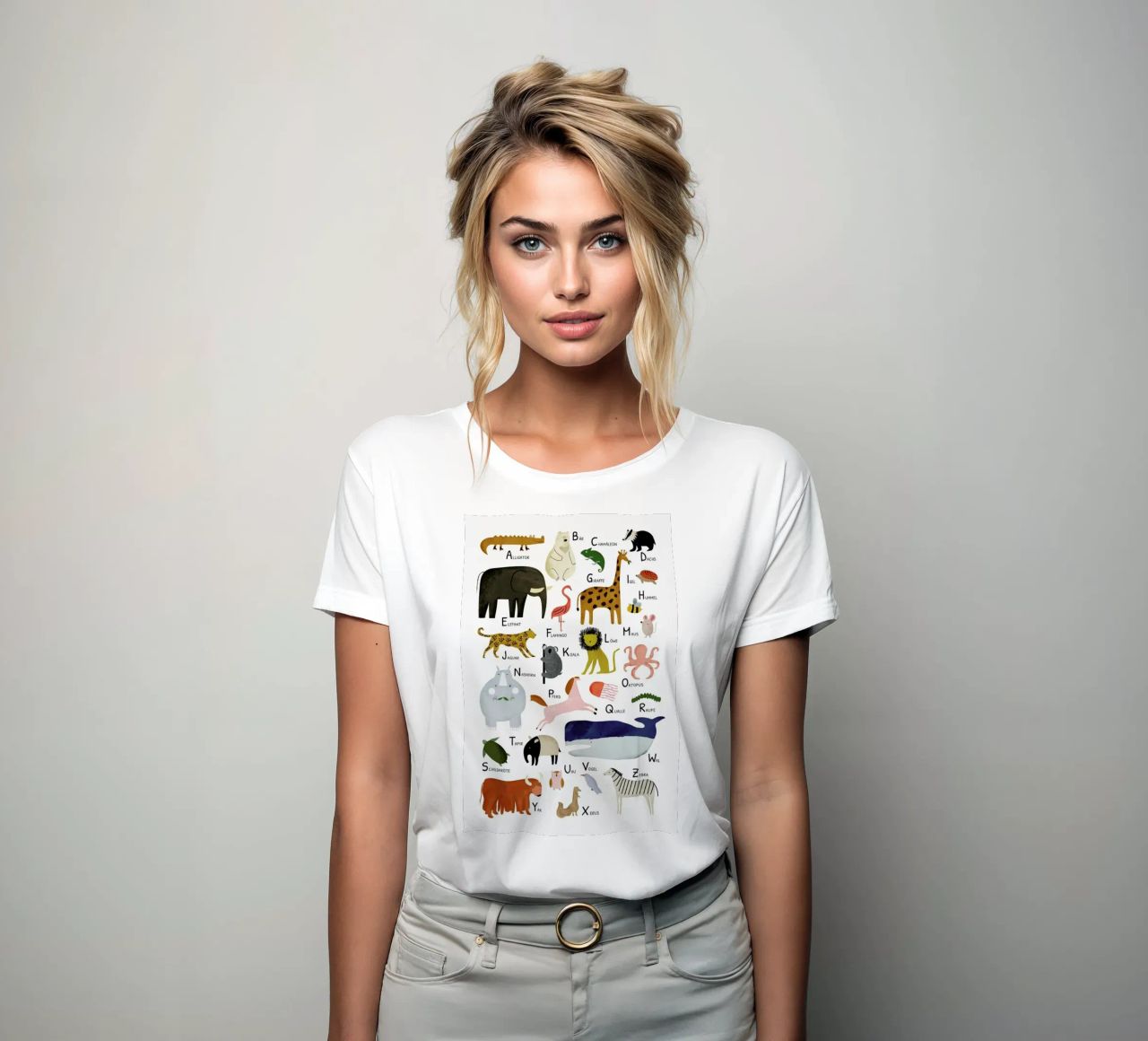 Tiere von A bis Z Frauen T-Shirt von Little Flourishes