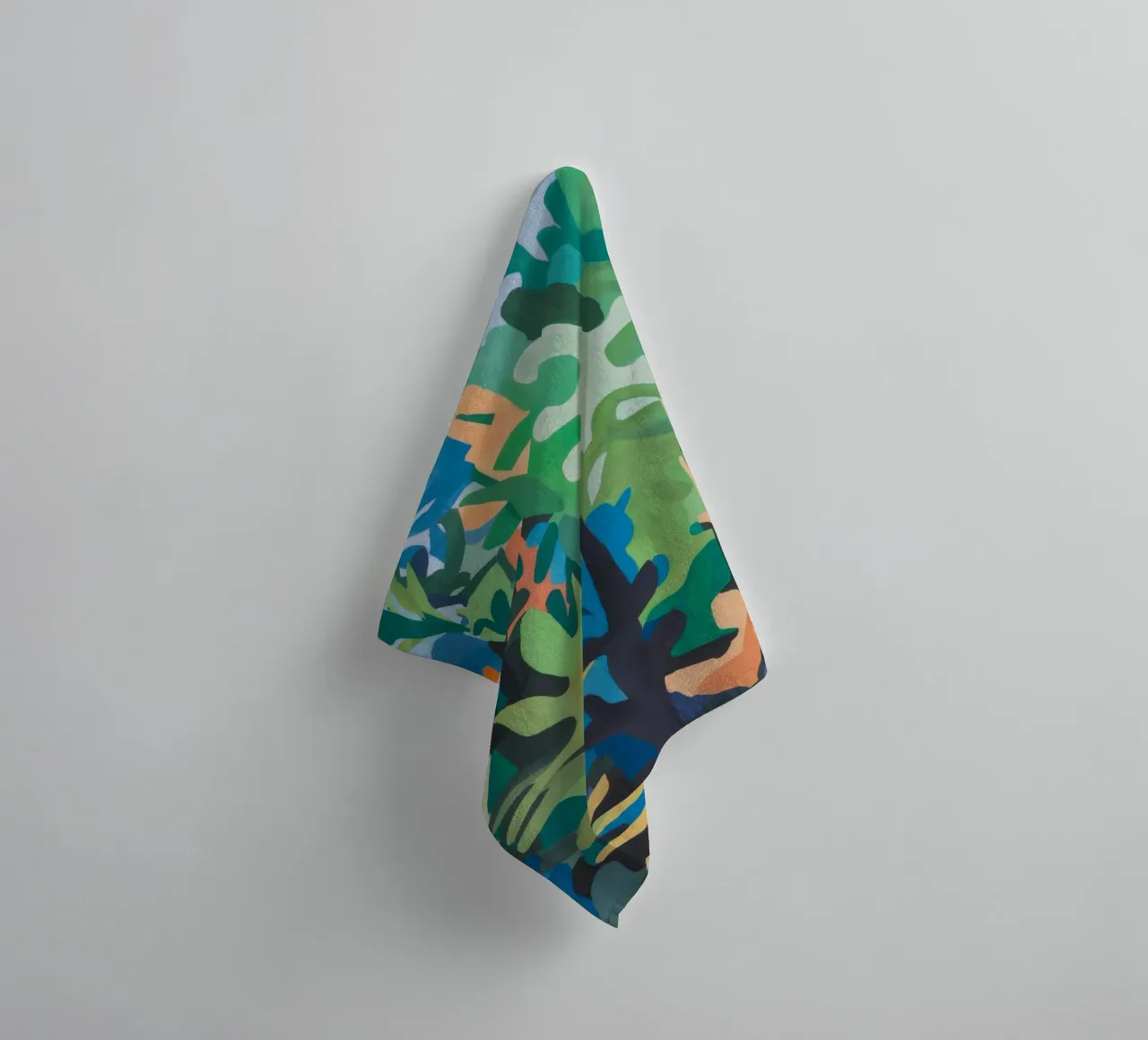 Abstraction verdoyante Tourbillon serviette de bain de Mystic Grain