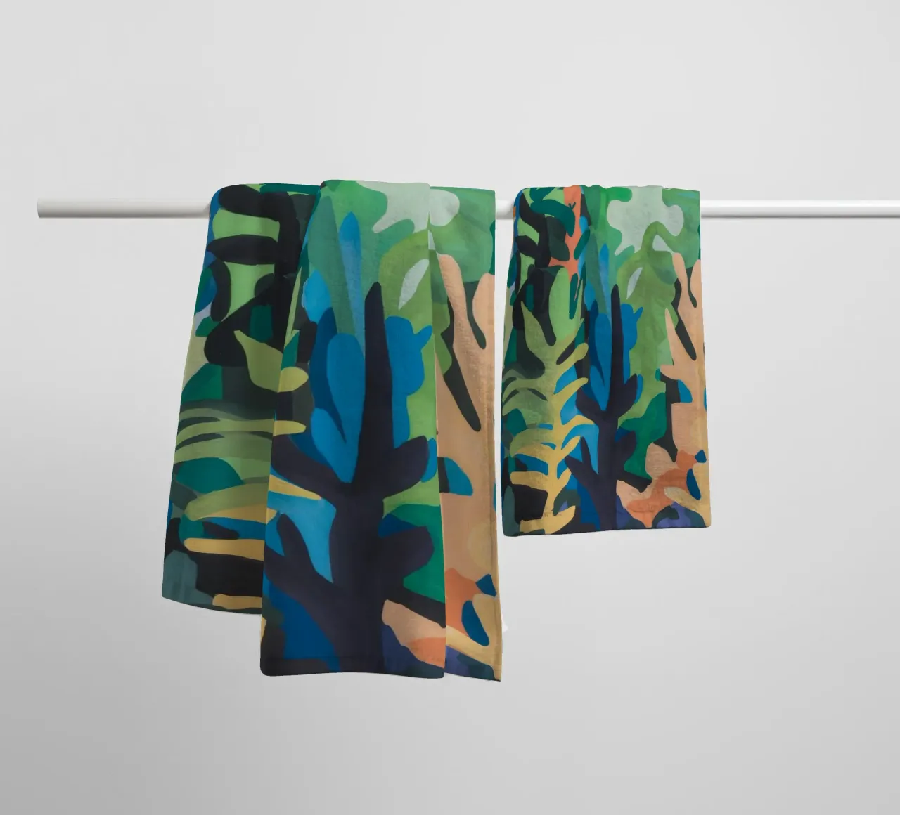 Abstraction verdoyante Tourbillon serviette de bain de Mystic Grain