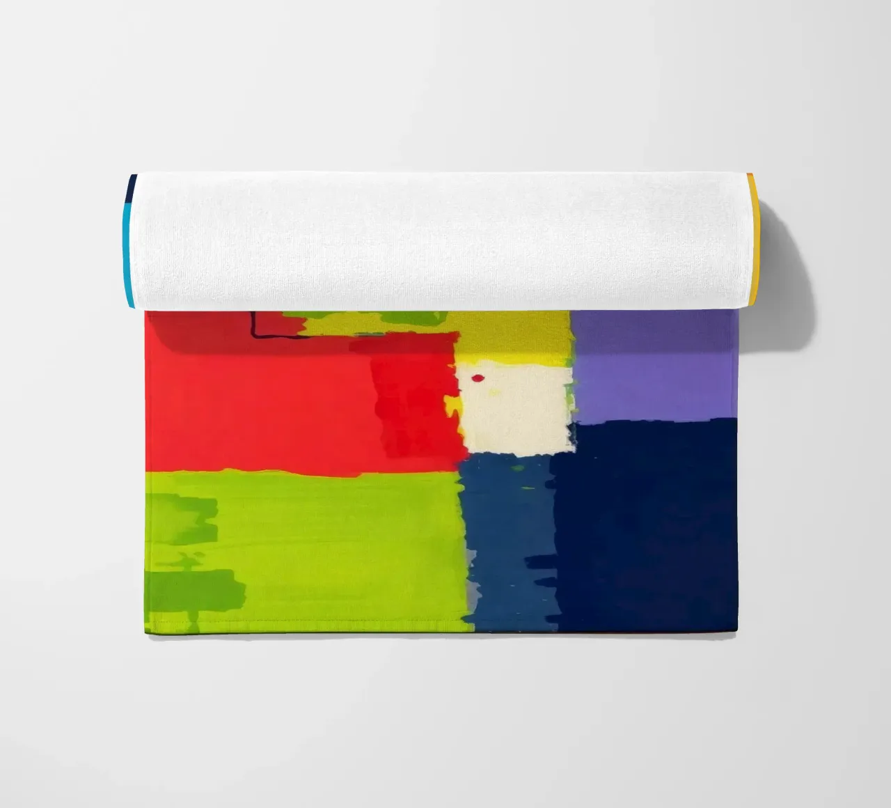 pittura astratta con forme geometriche vivaci telo mare da DesignDoodle