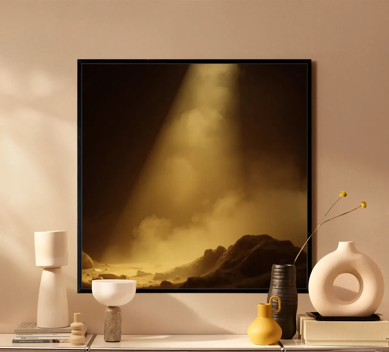 La luce dorata illumina un paesaggio roccioso pieno di nebbia poster con telaio in alluminio da DesignDoodle