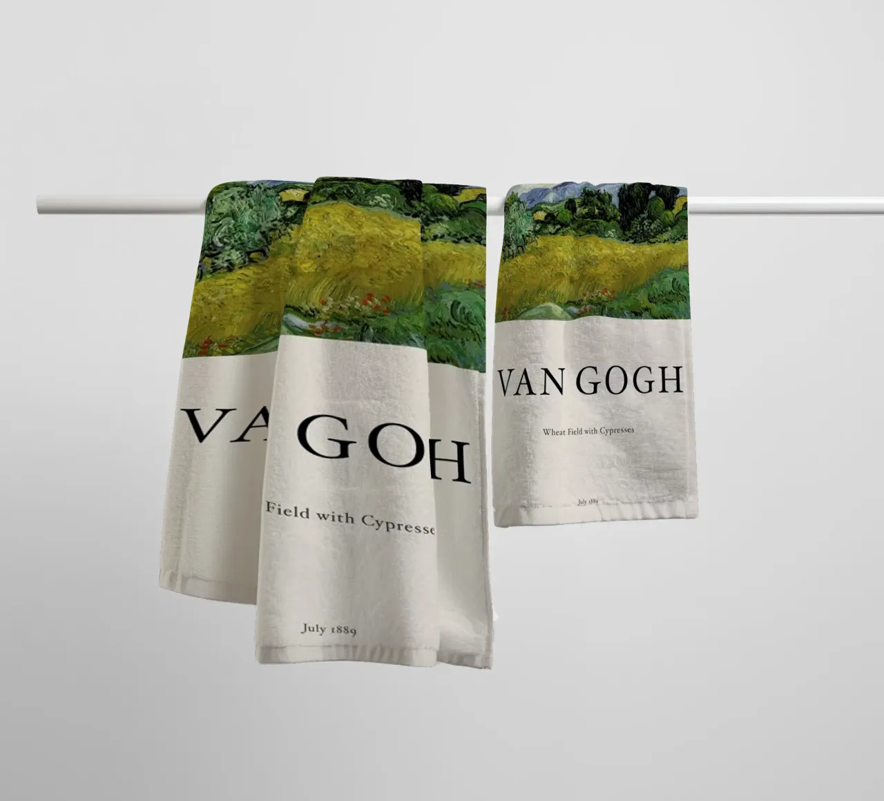 van Gogh - Wheat Field with Cypresses asciugamano da bagno da Vintage by JUNIQE