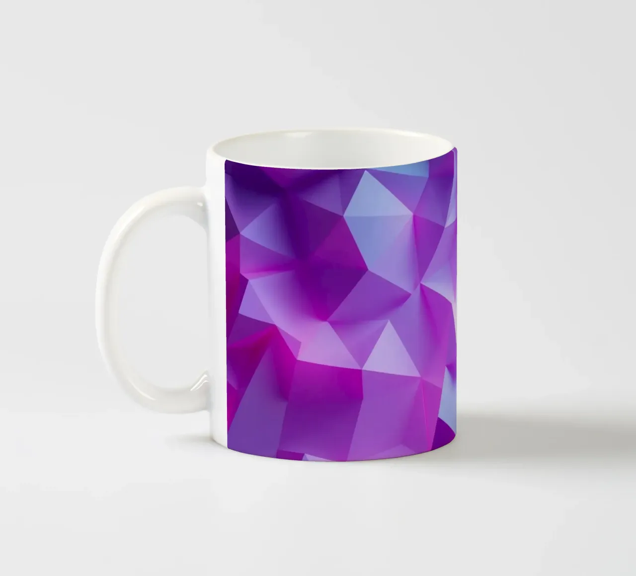 abstrakter Hintergrund mit mehreren Schattierungen und Farbverlauf Keramik Tasse von DesignDoodle