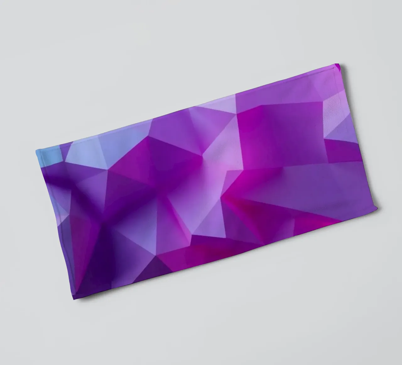 abstracte achtergrond met meerdere tinten en verloop badhanddoek van DesignDoodle