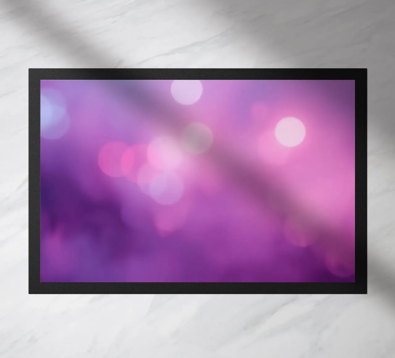 Gli effetti bokeh colorati creano un'atmosfera da sogno ad un livello di zerbino da DesignDoodle