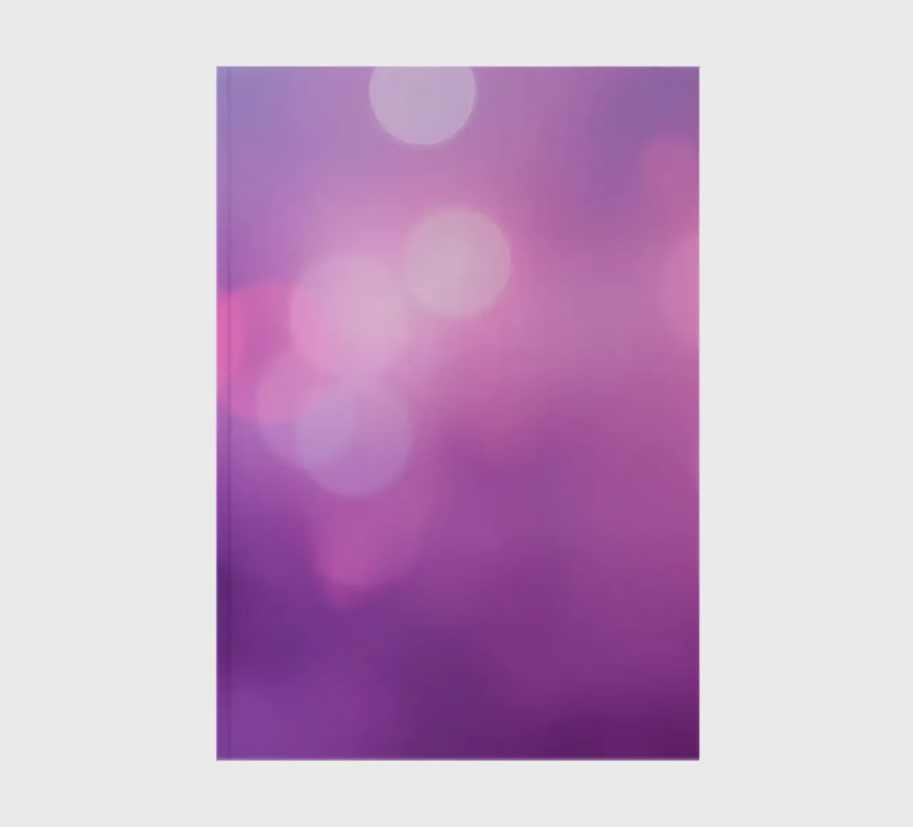Gli effetti bokeh colorati creano un'atmosfera da sogno ad un livello di diario da DesignDoodle