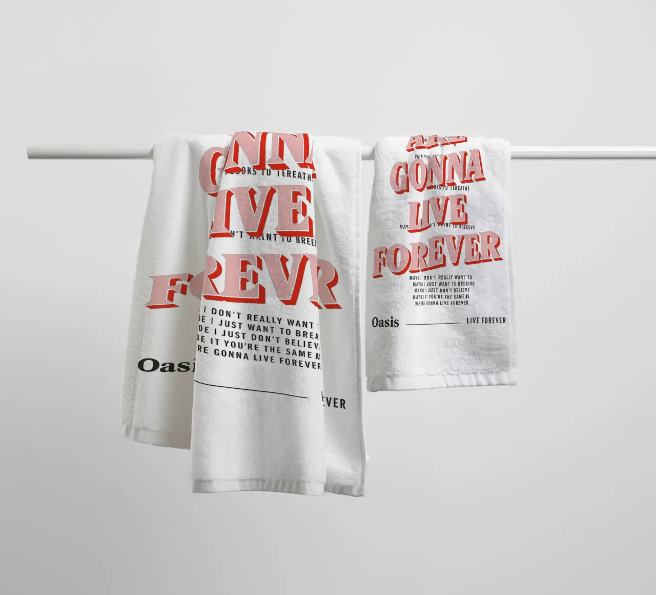 You and I Are Gonna Live Forever – Oasis asciugamano da bagno da Attaboy Dsgn
