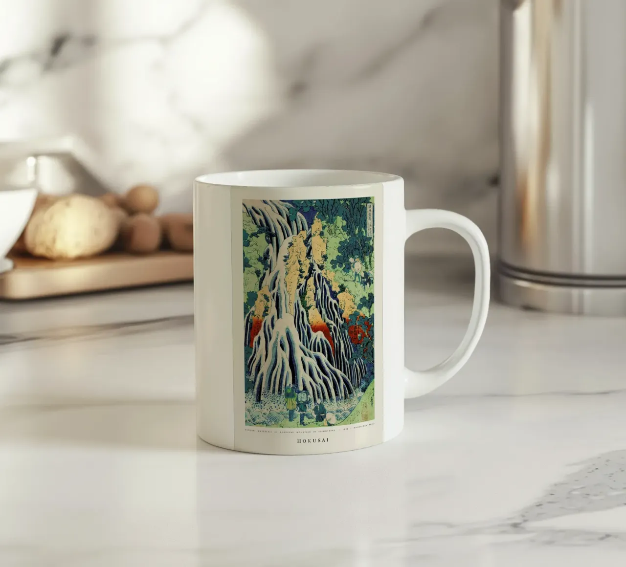 Hokusai - Kirifuri Waterfall at Kurokami Mountain in Shimotsuke II tazza in ceramica da Vintage by JUNIQE