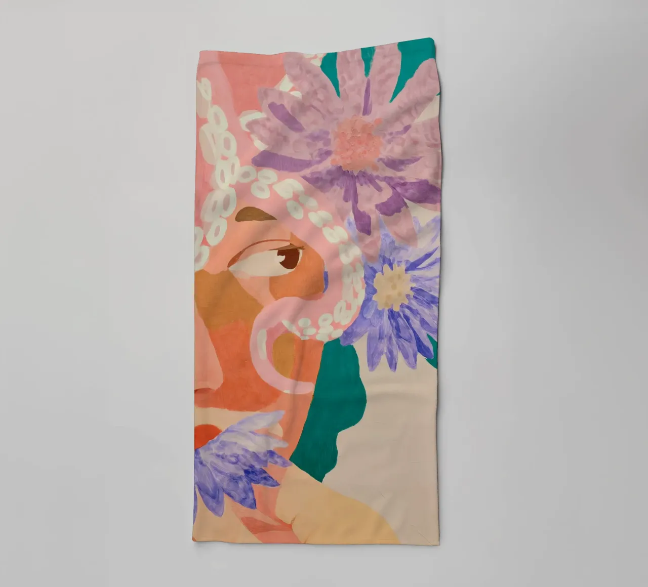 Abstracte bloemenprint vrouw, bloemsierkunst, pastelkleurige print badhanddoek van Boheme