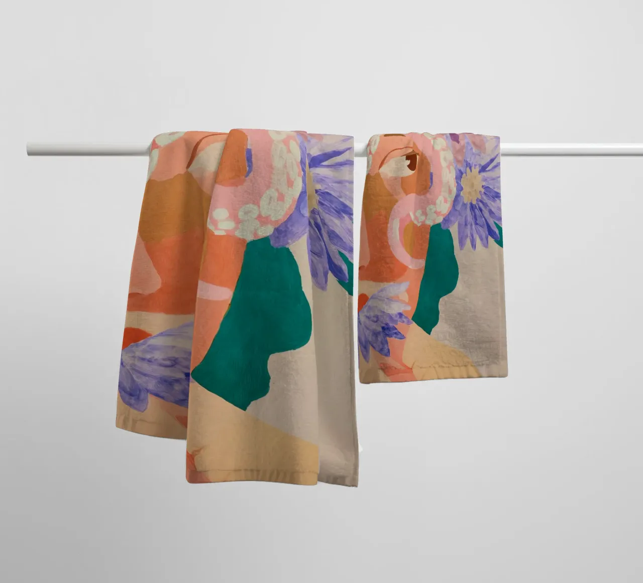 Abstracte bloemenprint vrouw, bloemsierkunst, pastelkleurige print badhanddoek van Boheme