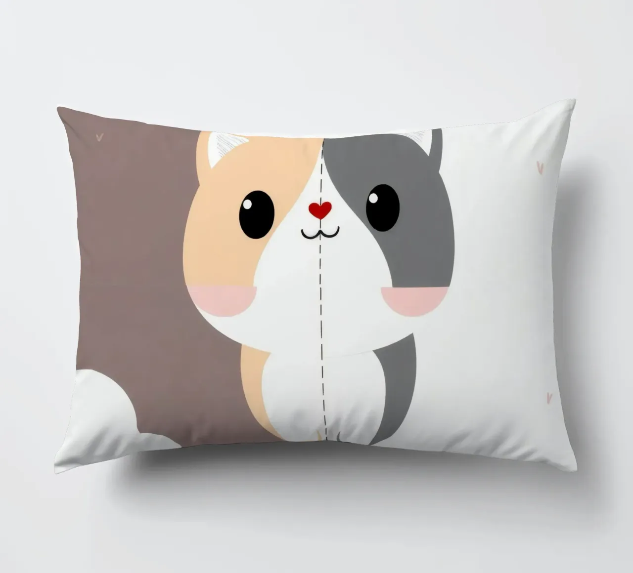 Simpatico gatto dei cartoni animati con design a colori divisi in uno stile giocoso cuscino da DesignDoodle