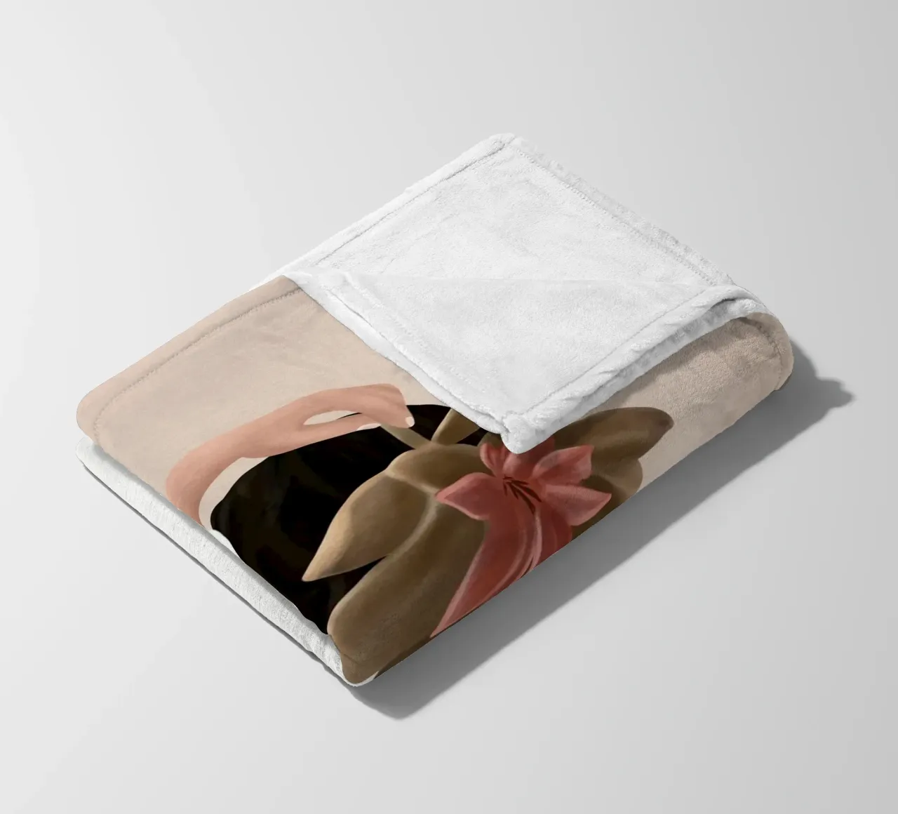 With a Flower fleece blanket by Flow Line
