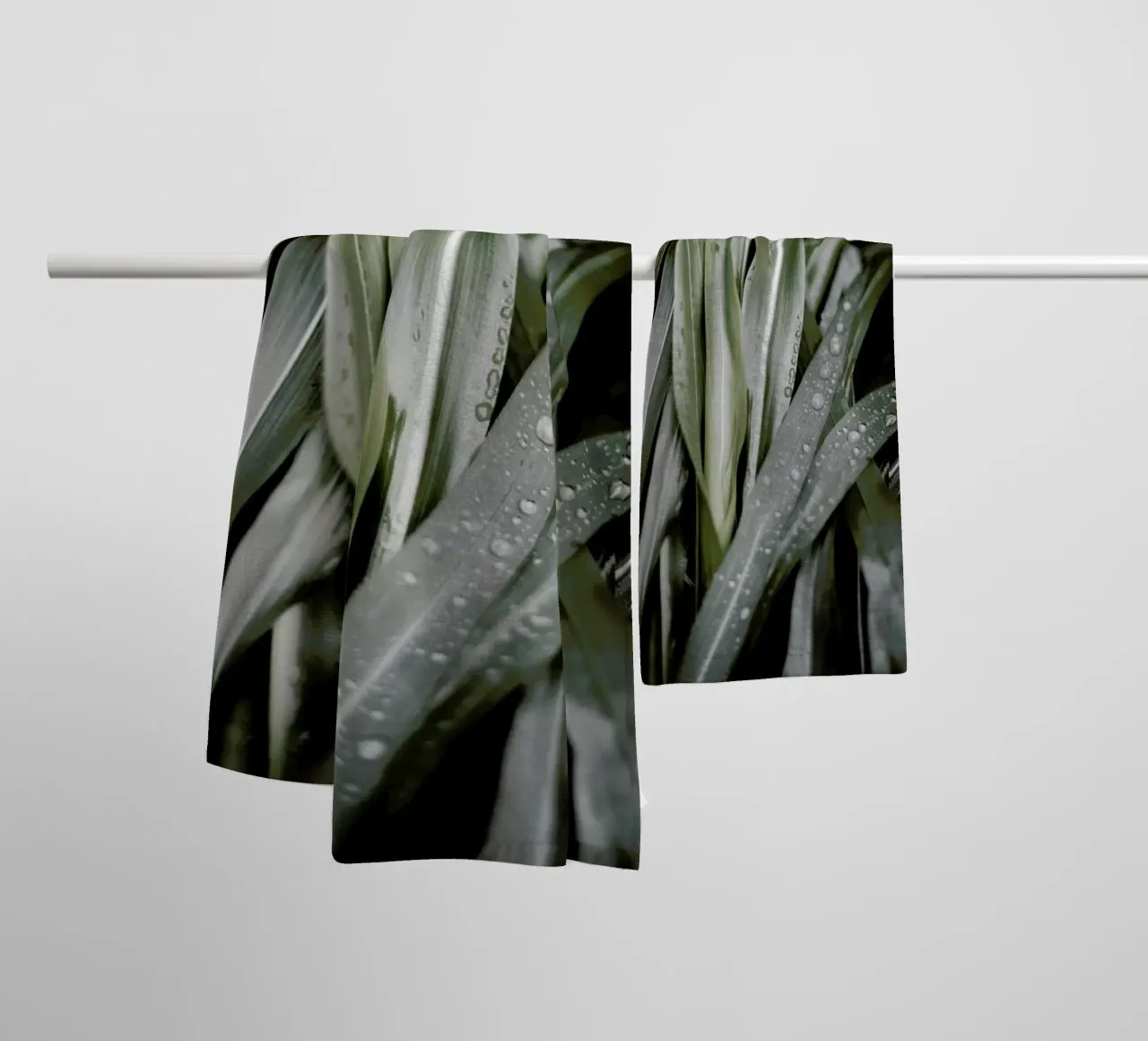 Lush towel by Flora & Fauna