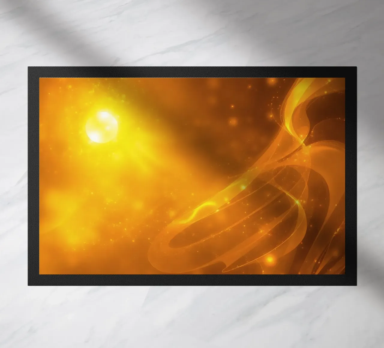 Luce astratta arancione che vortica sullo sfondo cosmico al crepuscolo zerbino da DesignDoodle