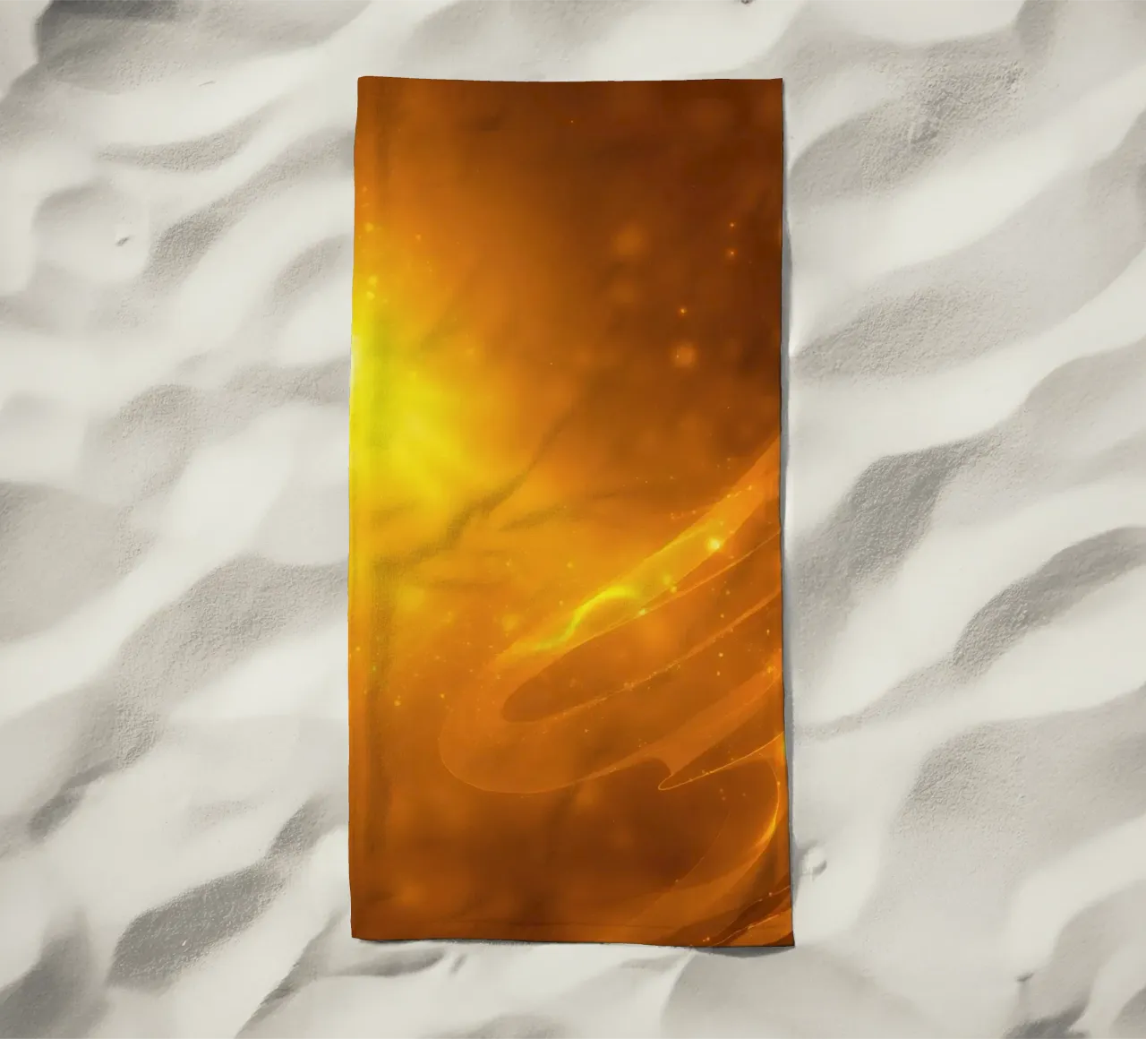 Oranje abstract licht wervelend in kosmische achtergrond bij schemering strandhanddoek van DesignDoodle