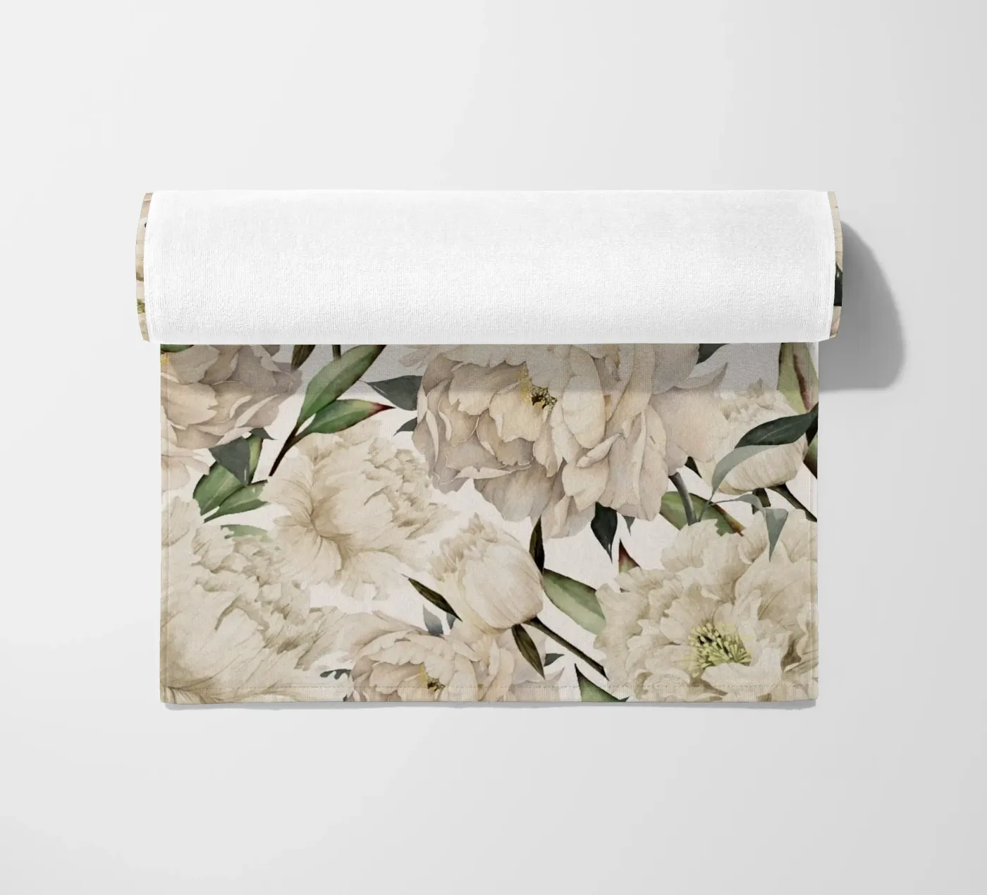 Peonies Pattern Strandtuch von Nadjaa