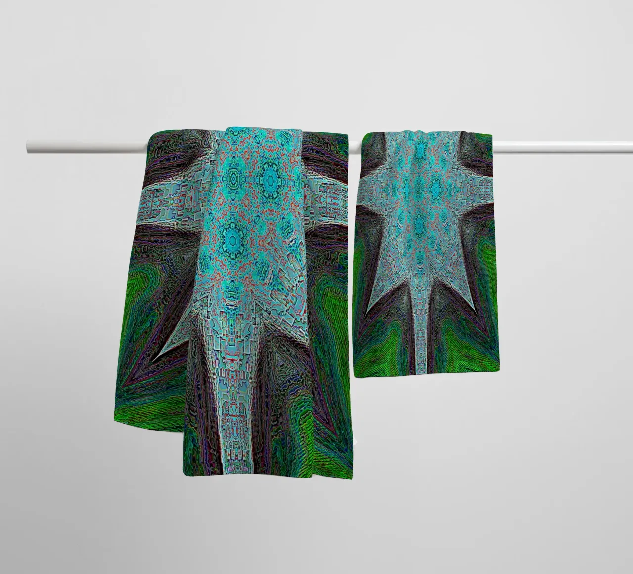 Étoile complexe, textures et formes en turquoise/noir/vert serviette de bain de Gürsel Yesil Digital Art