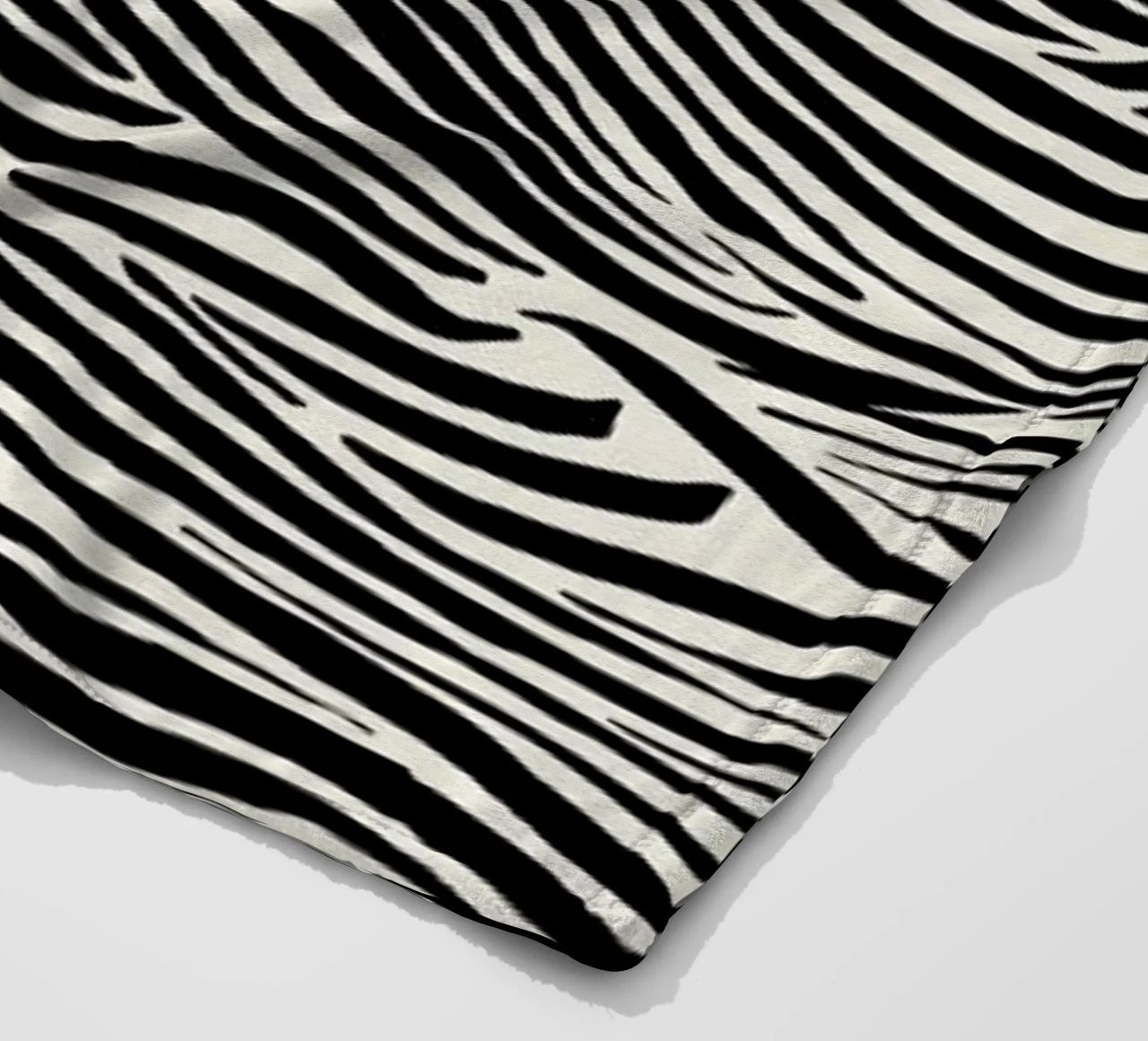 Deep Waves coperta in pile da Graphite